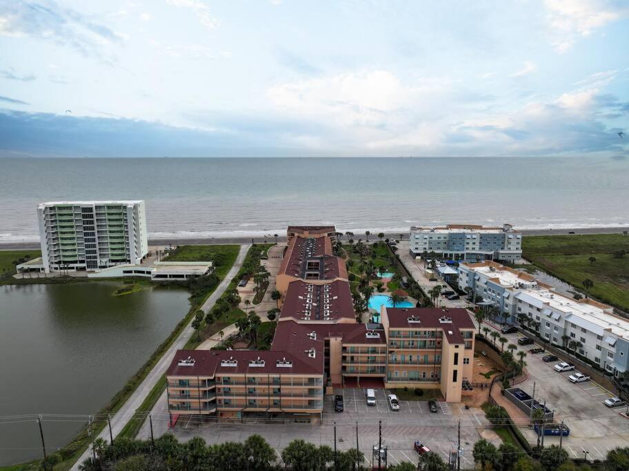 Baca Beach Escape I - 3 Pools - Pet Friendly Galveston Ngoại thất bức ảnh