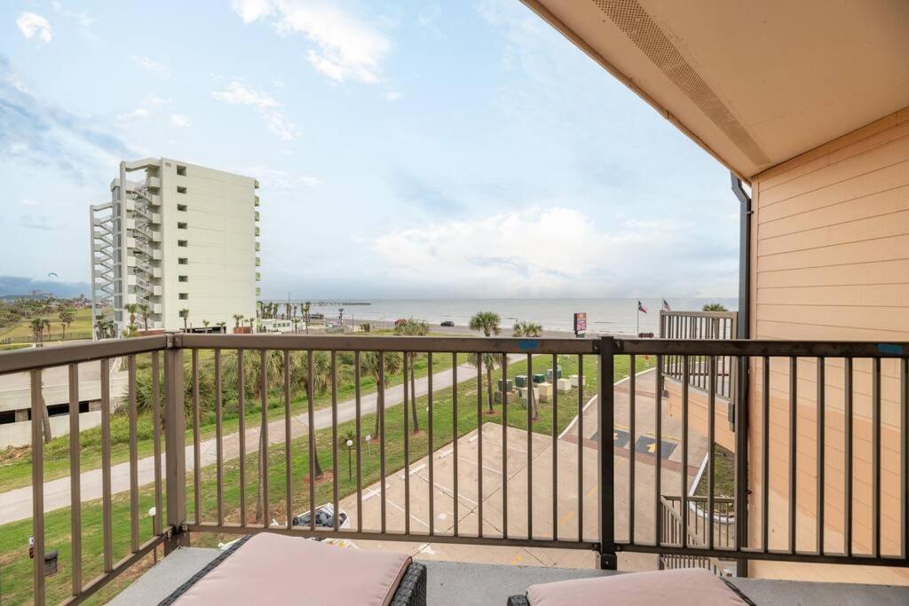Baca Beach Escape I - 3 Pools - Pet Friendly Galveston Ngoại thất bức ảnh